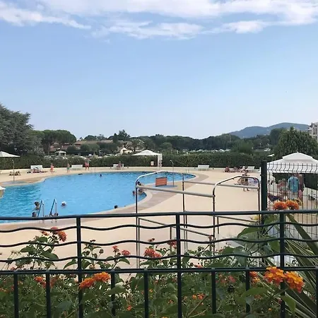 Climatise, Super Deco, Piscine, Avec 2 Vtt Appartamento